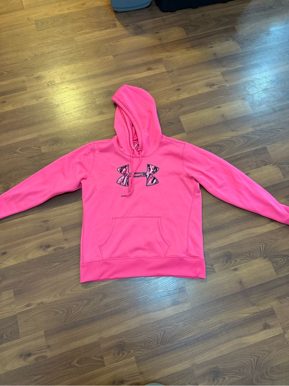 Under Armour Neon Pink Women’s' Pullover Hoodie with Patterned Logo